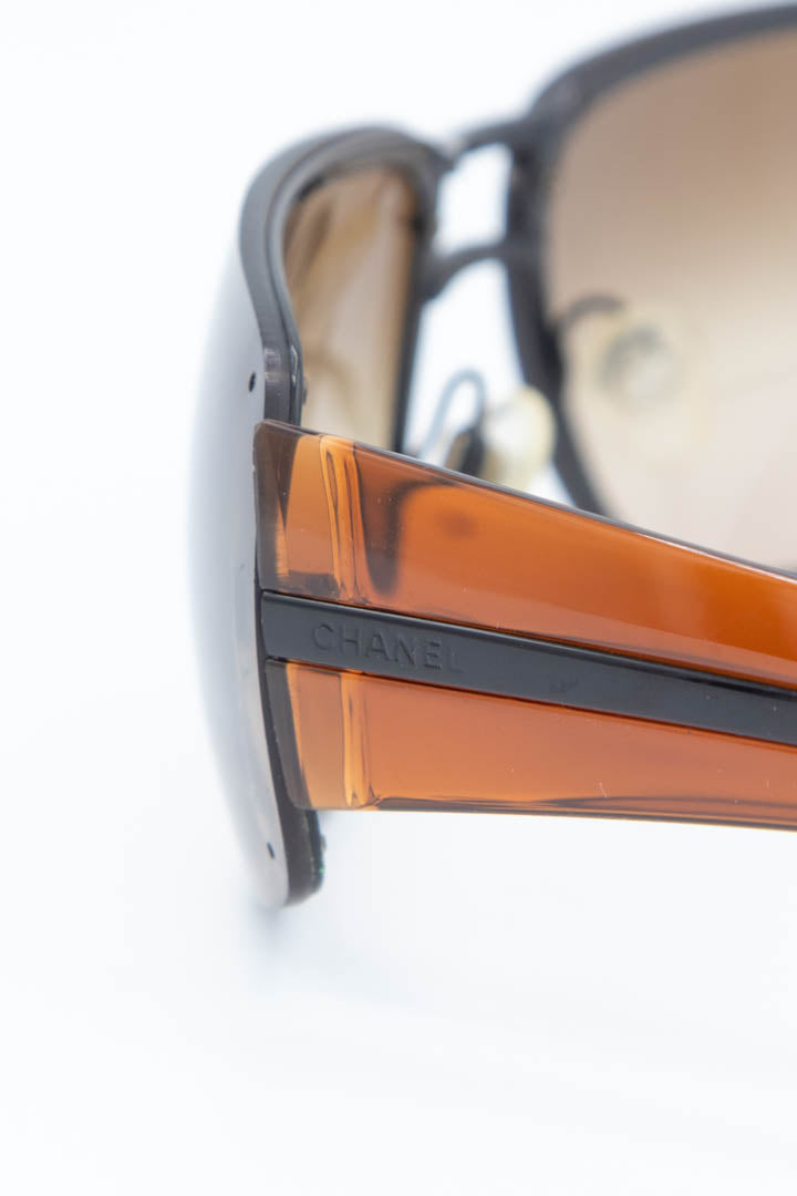 Image of Women's Chanel Sunglasses 4138
