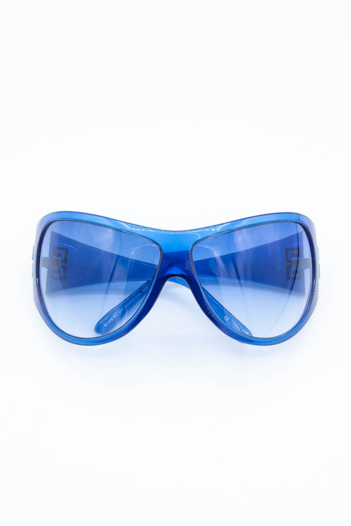 Image of Women's Givenchy Oversized Shield Sunglasses SGV572