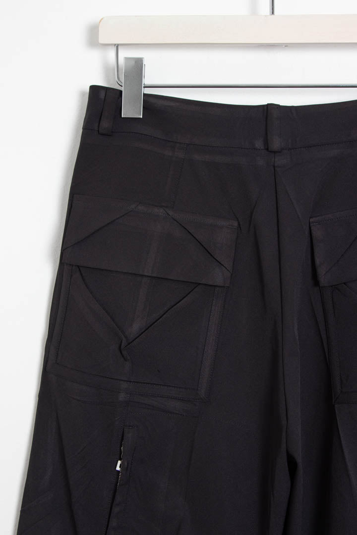 Image of Women's Marithé + François Girbaud Technical Cropped Cargo Pants (UK 10)