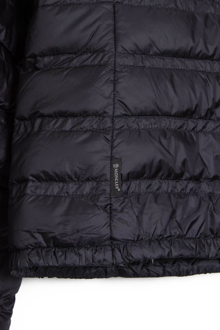 Image of Women's Moncler Lissy Down Jacket (L)