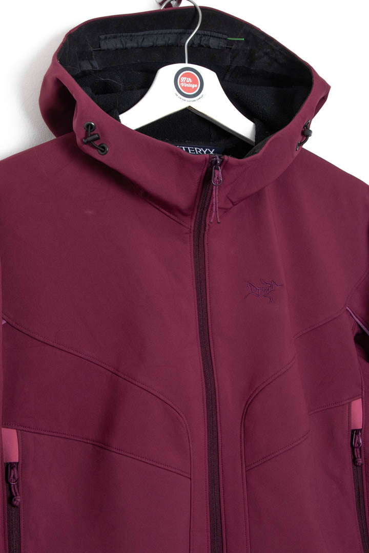 Image of Women's Arc'teryx Softshell Jacket (XL)