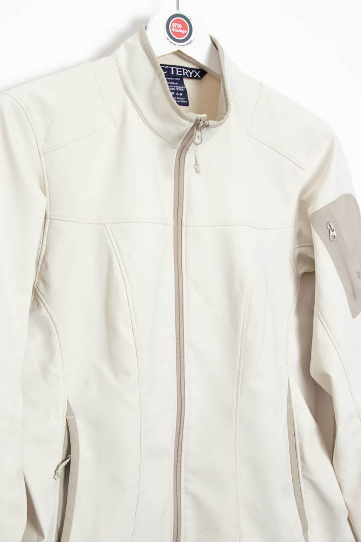 Image of Women's Arc'teryx Epsilon AR Soft Shell Jacket (S)