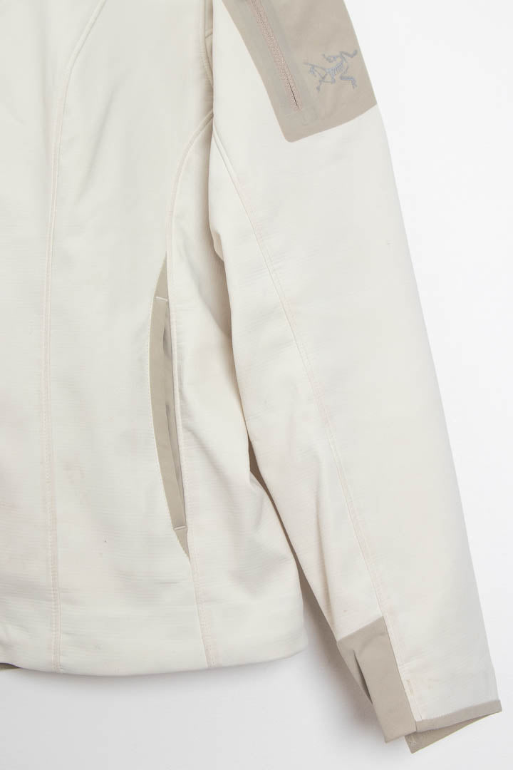 Image of Women's Arc'teryx Epsilon AR Soft Shell Jacket (S)