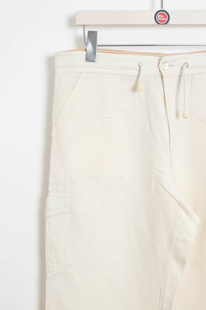 Image of Women's Fendi Cargo Capri Linen Trousers (UK 14)