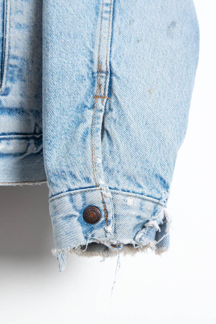 Image of Women's Levi's Sherpa Trucker Denim Jacket (XL)