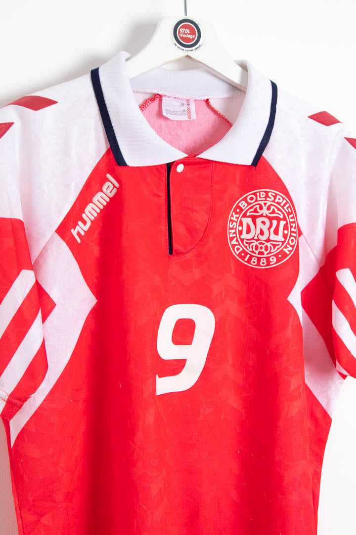 Image of 1992 Denmark #9 Povlsen Home Hummel Football Shirt (M)