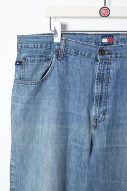 Image of Tommy Hilfiger Baggy Denim Jeans (W38)