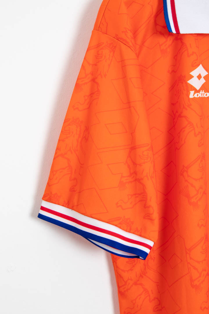 Image of 1992-94 Netherlands Home Lotto Football Shirt (M)