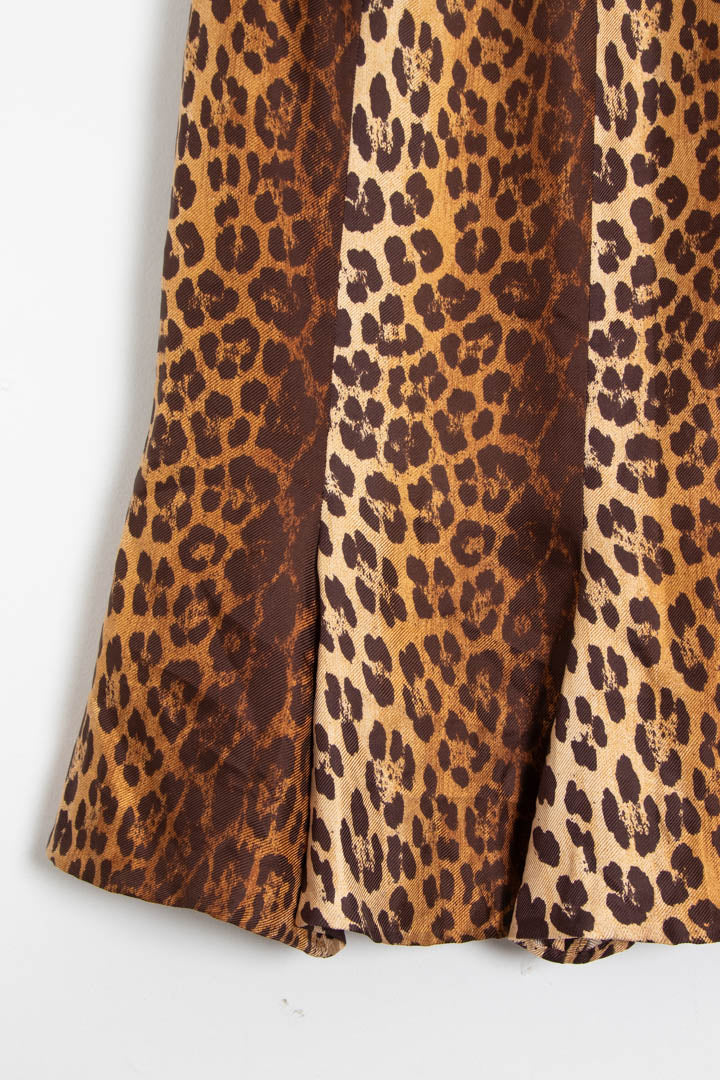 Image of Women's Moschino Leopard Print Structured Gored Silk Skirt (UK 10)