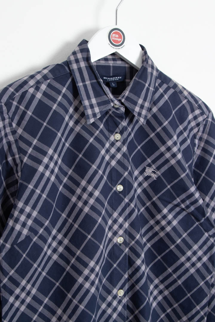 Image of Women's Burberry Long Sleeve Checkered Shirt (M)