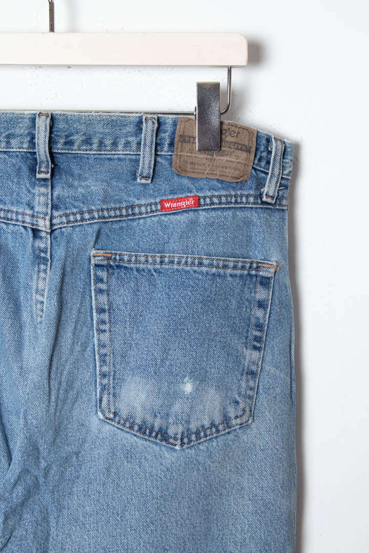 Wrangler Regular Fit Denim Jeans (W32)