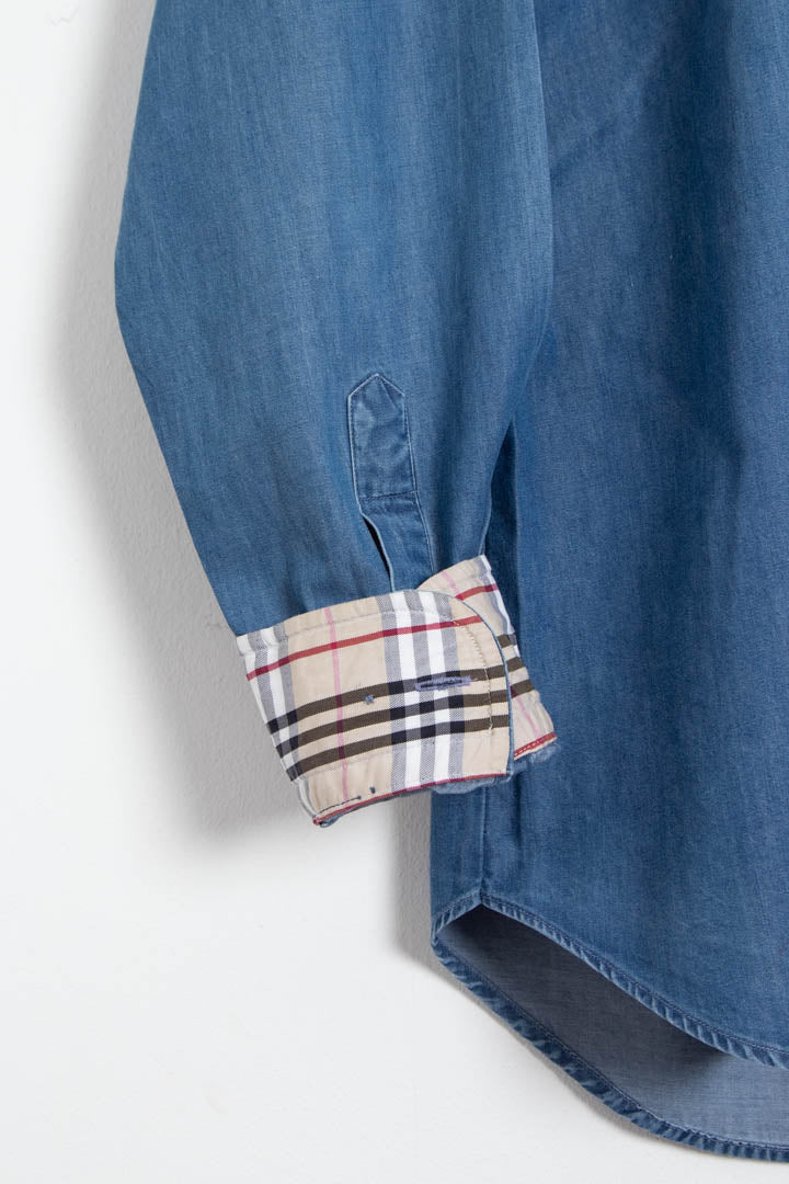 Image of Burberry Long Sleeve Shirt (M)