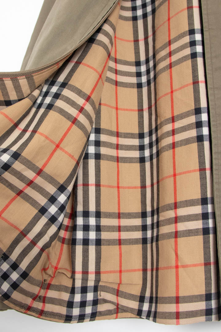 Image of Burberry Nova Check Lined Harrington Jacket (L)