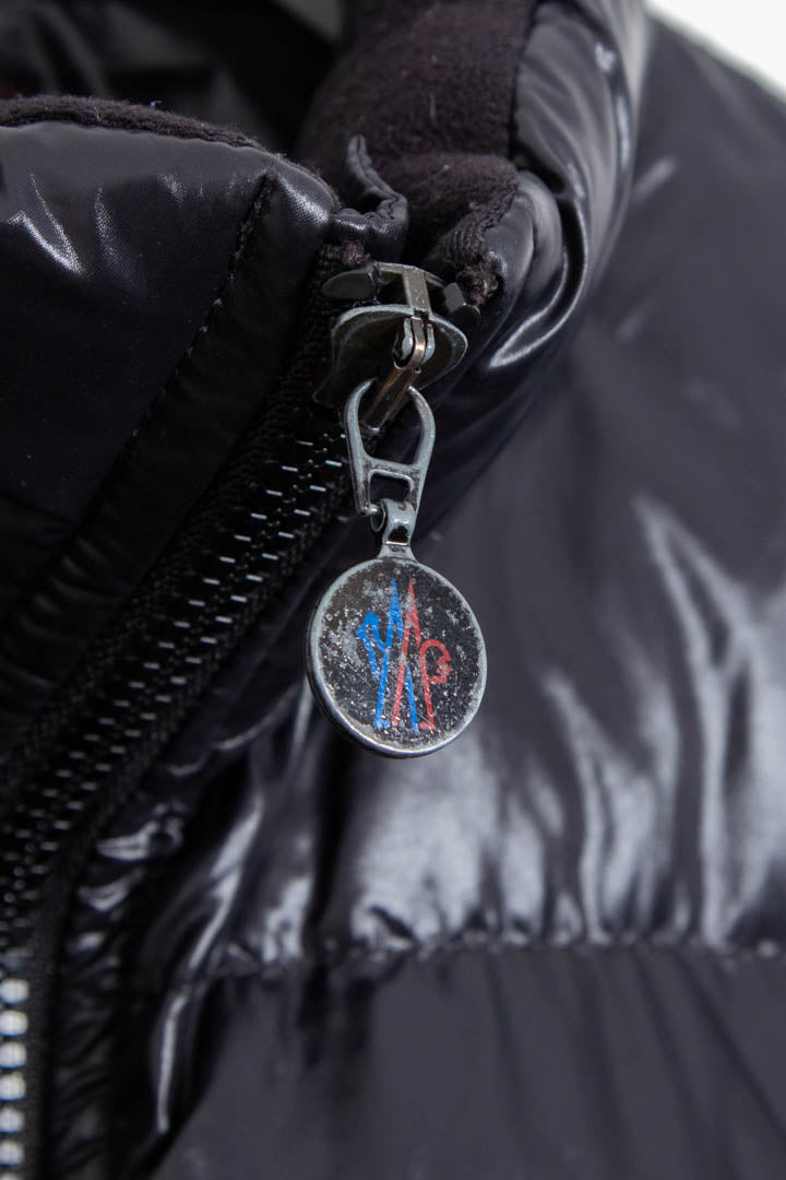 Image of Women's Moncler Badia Down Puffer Jacket (M)