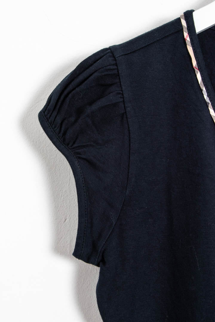 Image of Women's Burberry V Neck Top (M)