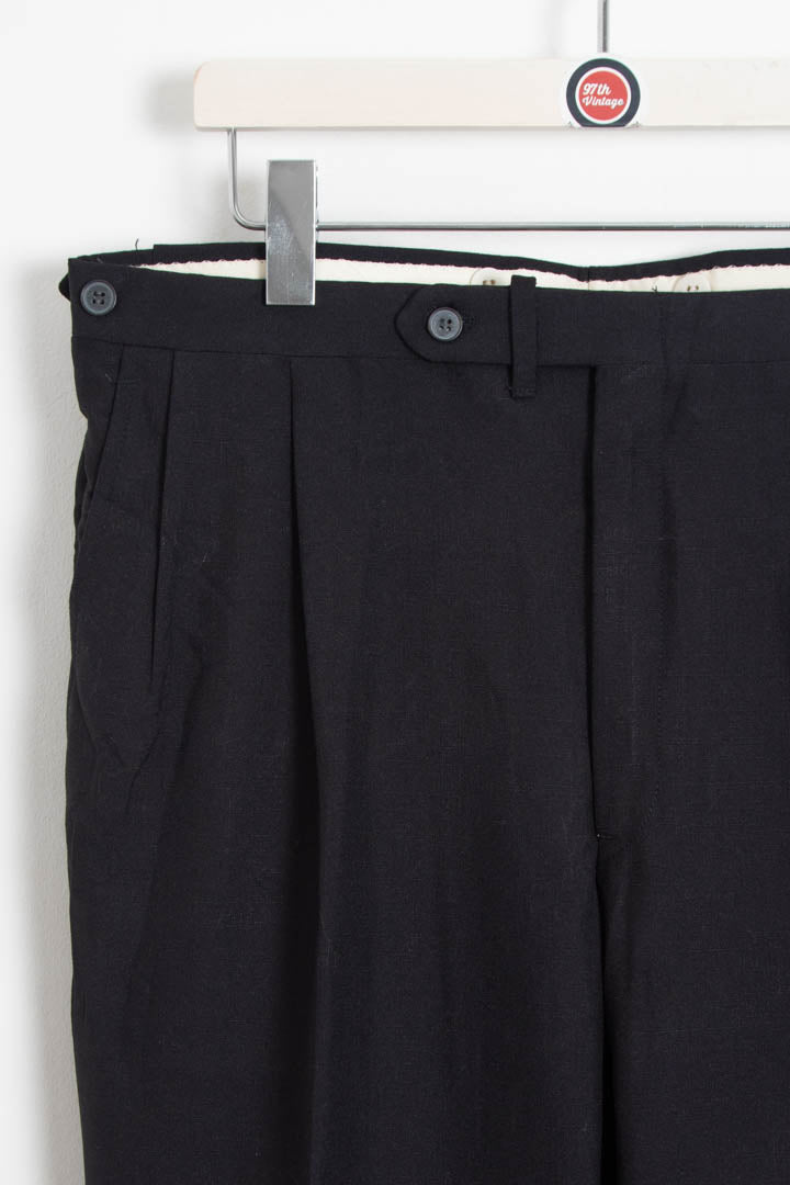 Image of Christian Dior Pleated Trousers (W36 x L30)