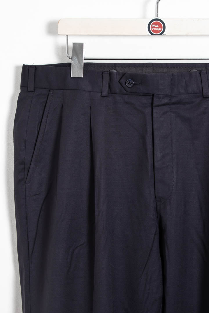 Burberry Pleated Trousers (W36 x L30)