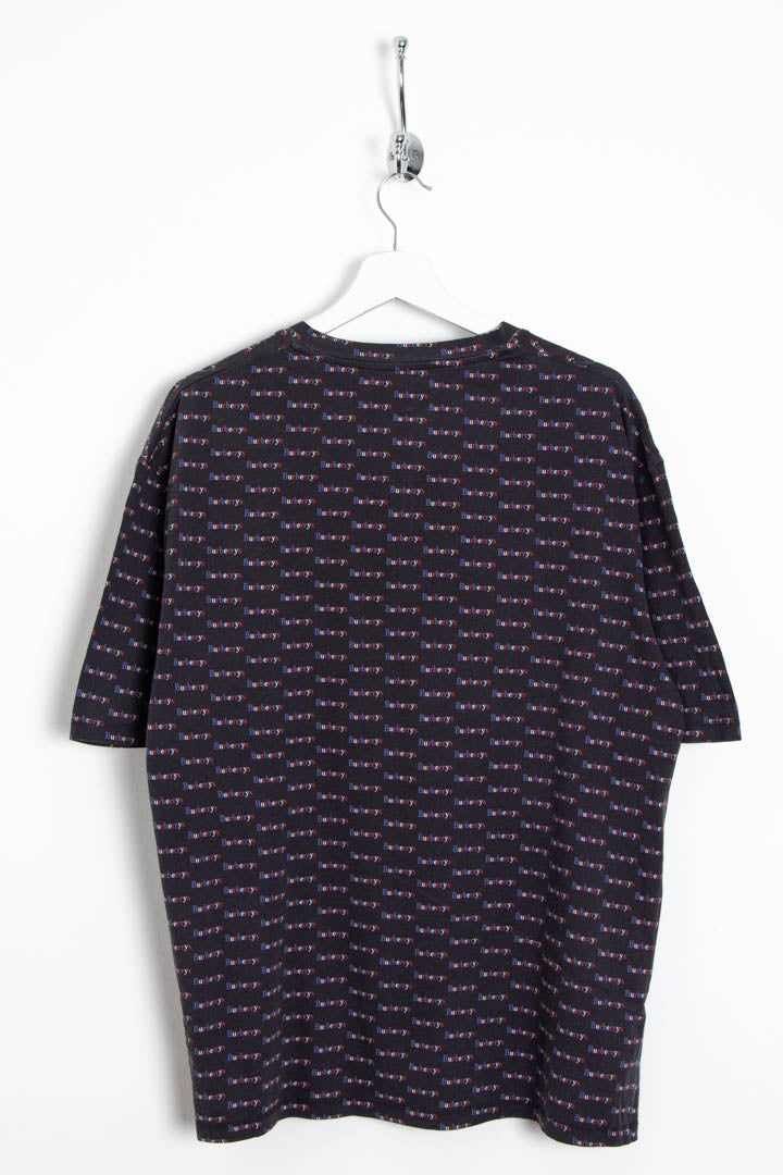 Image of Burberry Graphic T-Shirt (M)