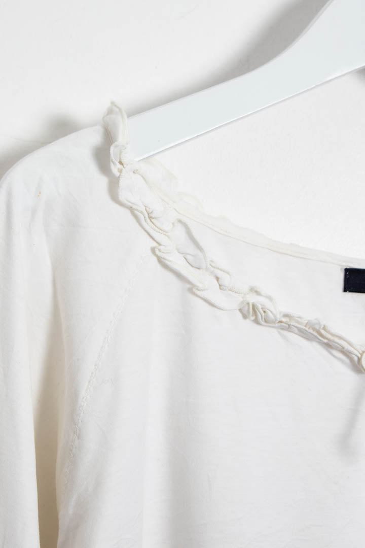 Image of Women's Burberry Ruffled Blouse (L)