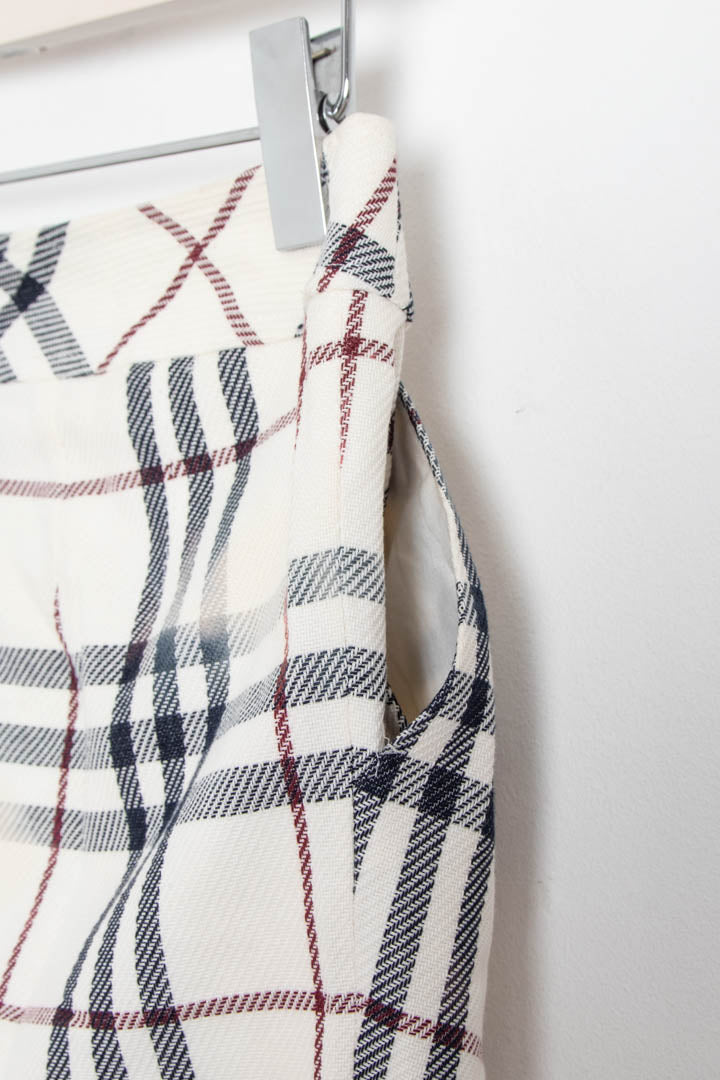 Image of Women's Burberry Blue Label Nova Check Pleated Mini Skirt (UK 8)