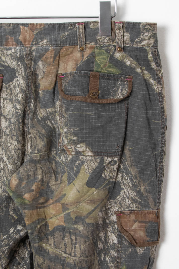 Image of Women's Realtree Camo Cargo Trousers (W32 x L29)