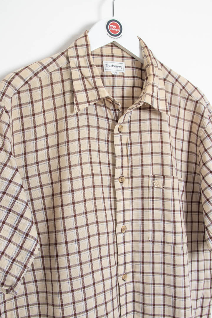 Image of Burberry Short Sleeve Checkered Shirt (M)
