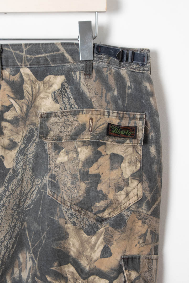 Image of Realtree Camo Cargo Trousers (W36 x L30)