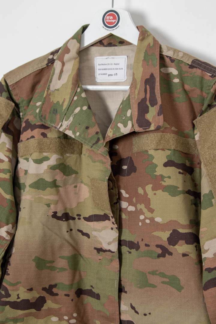 Image of US Military Camo Combat Jacket (M)