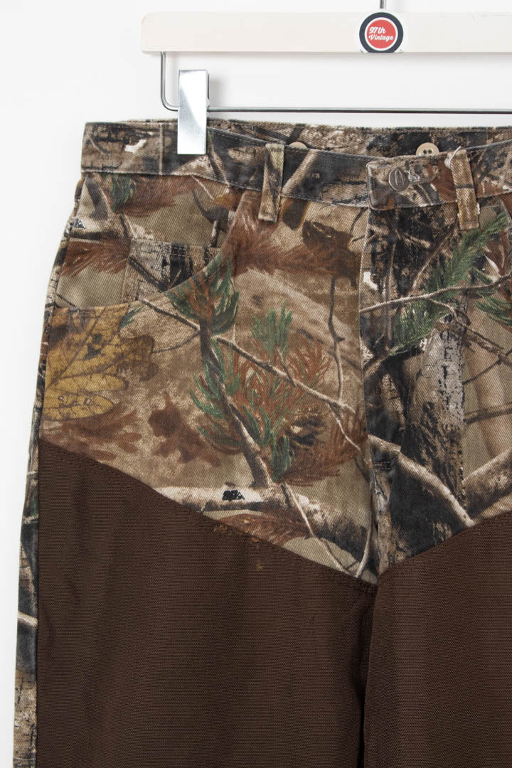 Image of Realtree Camo Wrangler Double Knee Carpenter Denim Jeans (W32 x L30)
