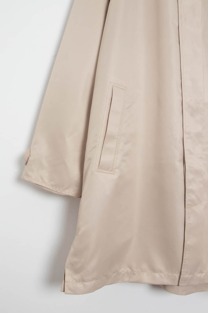 Image of BNWT Burberry Trench Coat (M)