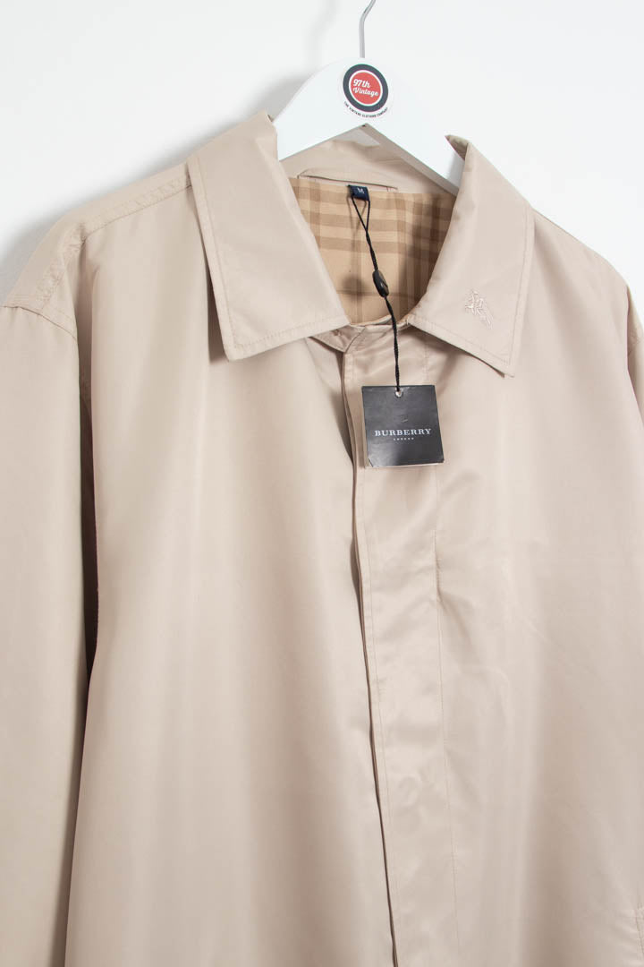 Image of BNWT Burberry Trench Coat (M)