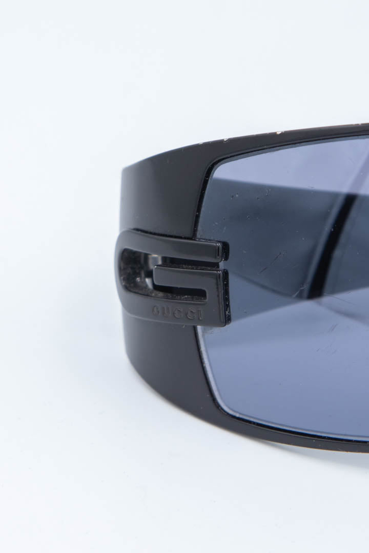 Image of Gucci Wrap Shield Sunglasses