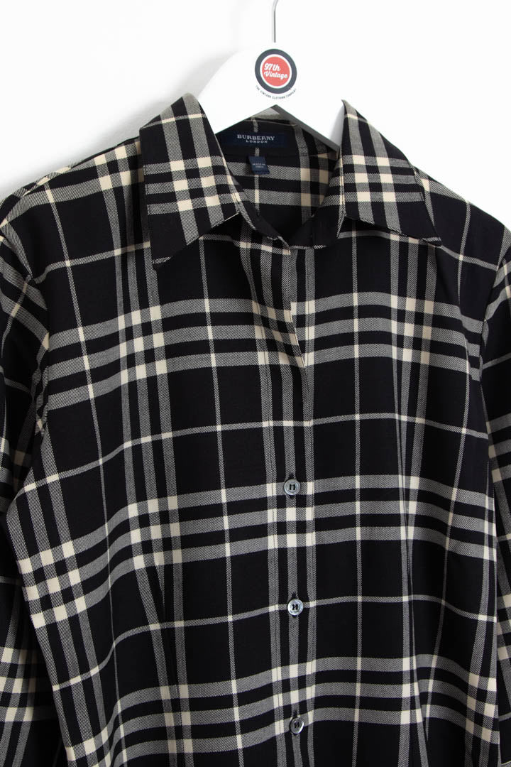 Image of Women's Burberry Long Sleeve Checkered Shirt (XS)