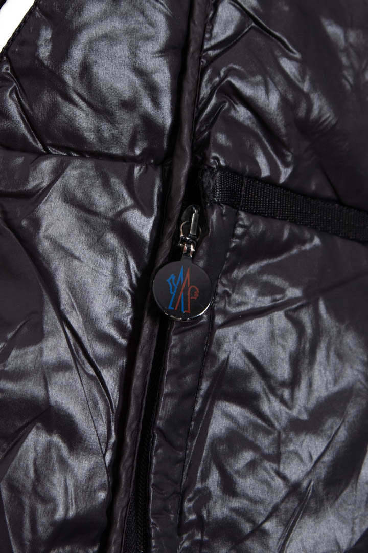 Image of Women's Moncler Down Puffer Jacket (S)