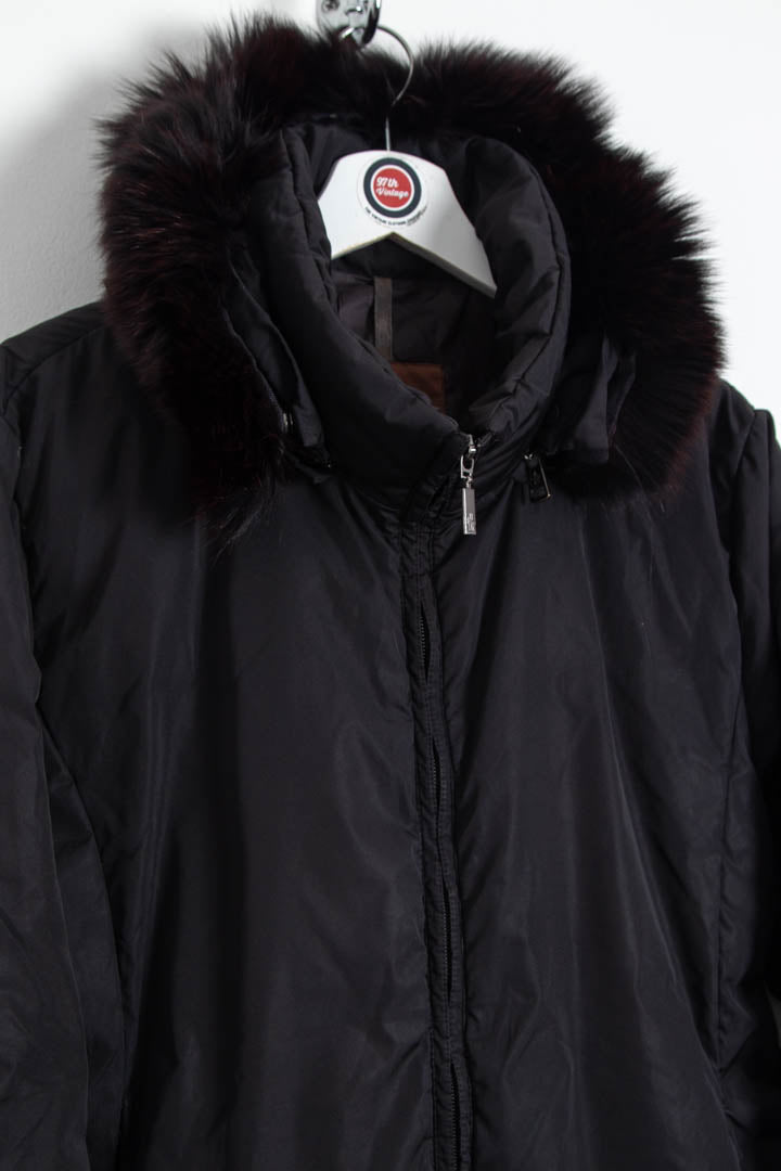 Image of Women's Moncler Down Puffer Jacket (XL)