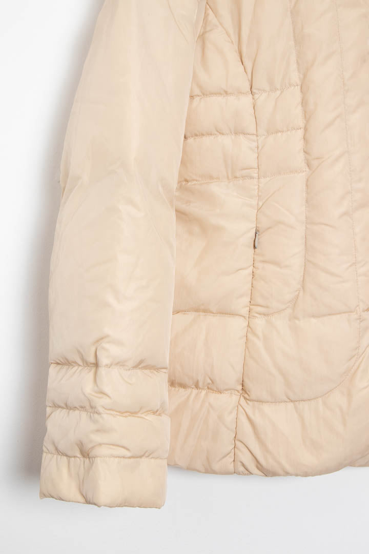 Image of Women's Moncler Down Puffer Jacket (L)