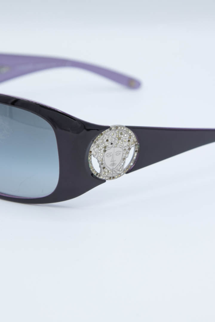 Image of Women's Versace Wrap Shield Sunglasses 4143B