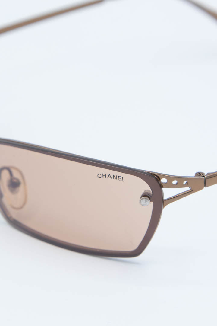 Image of Women's Chanel Rectangular Sunglasses M56047A