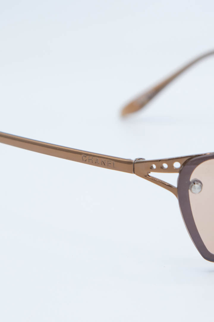 Image of Women's Chanel Rectangular Sunglasses M56047A
