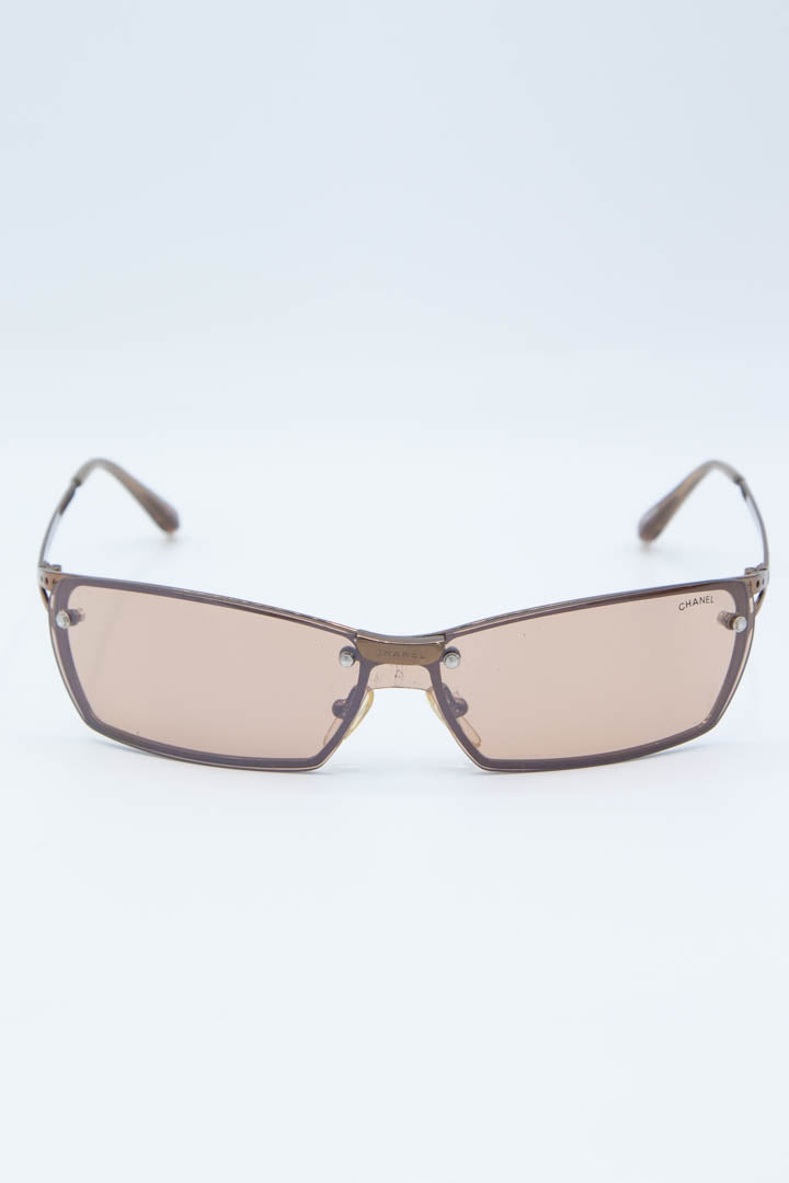 Image of Women's Chanel Rectangular Sunglasses M56047A