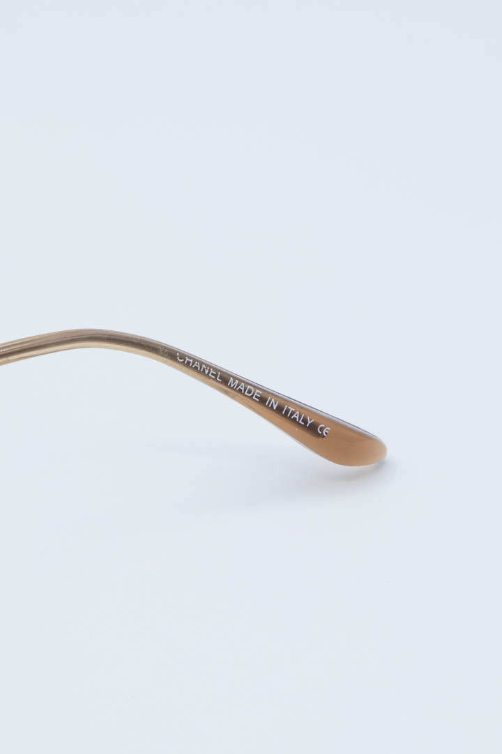 Image of Women's Chanel Rectangular Sunglasses M56047A