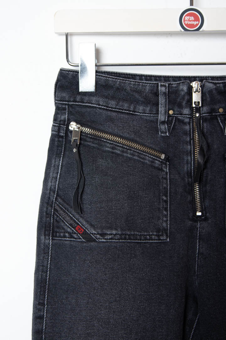 Image of Women's Diesel Raw Edge Denim Jeans (W26) - 97th Vintage