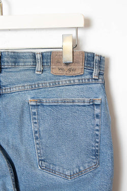 Image of Wrangler Regular Fit Denim Jeans (W34) - 97th Vintage