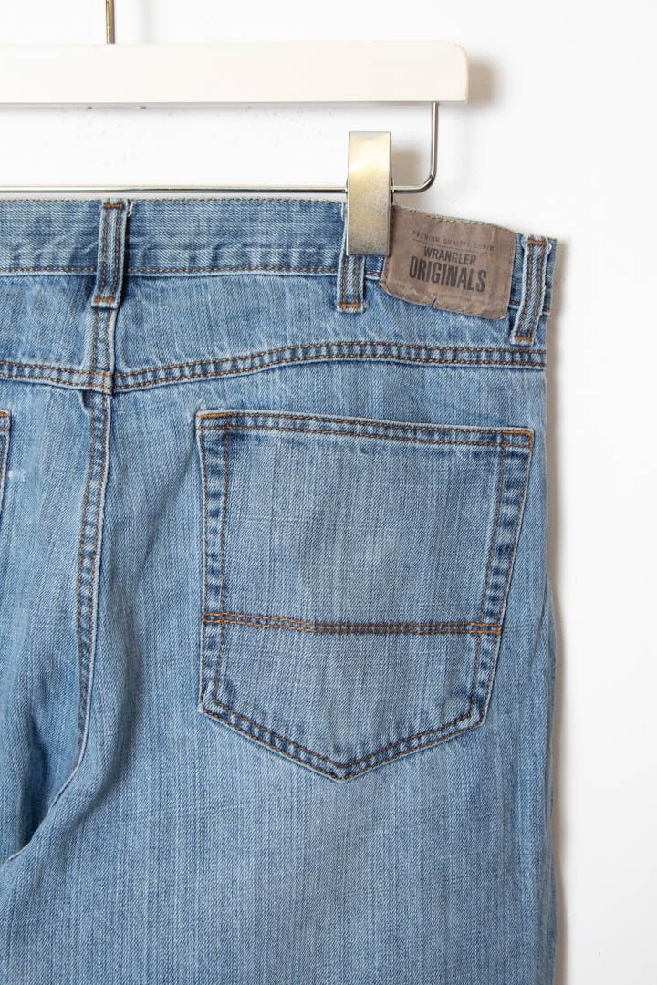 Wrangler Relaxed Fit Denim Jeans (W32) - 97th Vintage