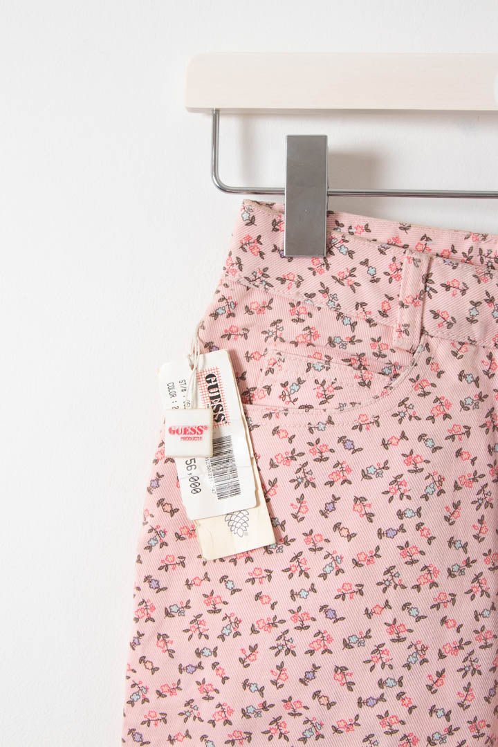 Image of Women's BNWT Guess Floral Print Denim Jeans (W22) - 97th Vintage